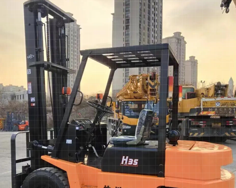 武汉江岸区3-15吨叉车租赁